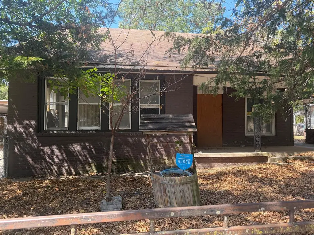 717 E Carter Street, Ardmore, OK 73401 - #1