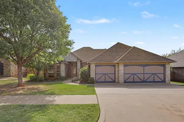 16208 Old Oak Drive, Edmond, OK 73013