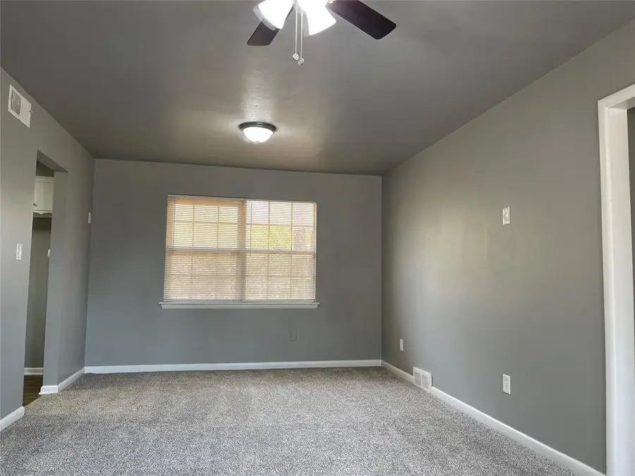 9209 Rhythm Road, Midwest City, OK 73130 - #3
