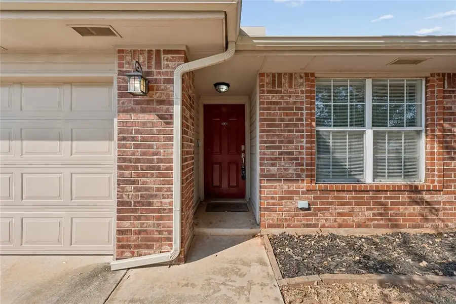 713 Cavecreek Street, Norman, OK 73071 - #3