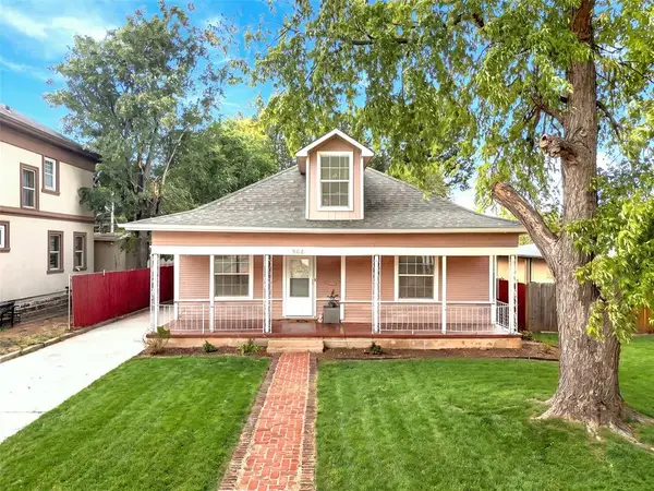 906 S Barker Avenue, El Reno, OK 73036