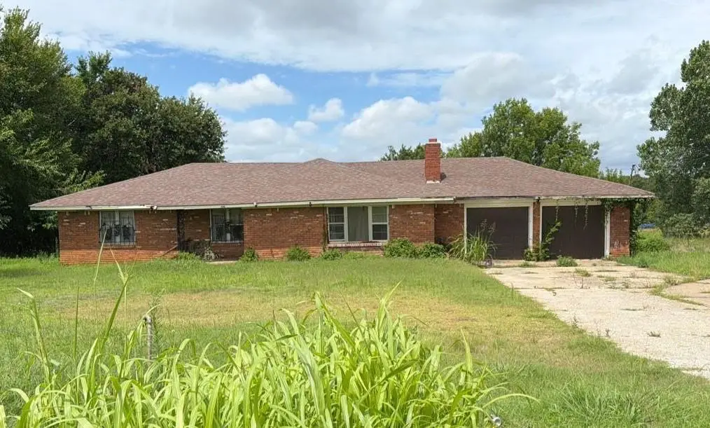2921 N Anderson Road, Choctaw, OK 73020 - #1