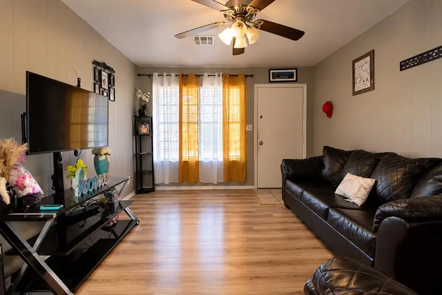 740 Butler Street, Moore, OK 73160 - #3
