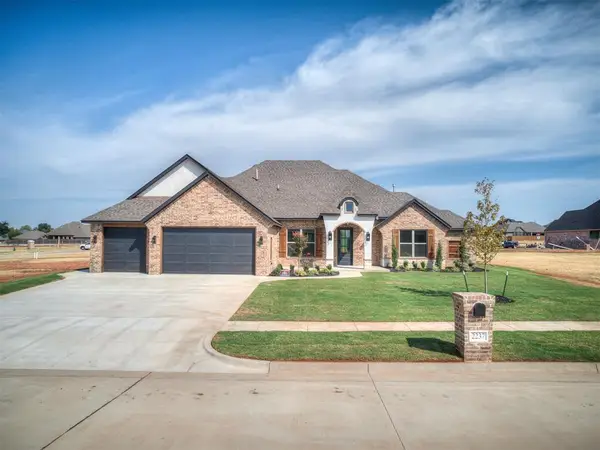 2237 W Cole Drive, Mustang, OK 73064