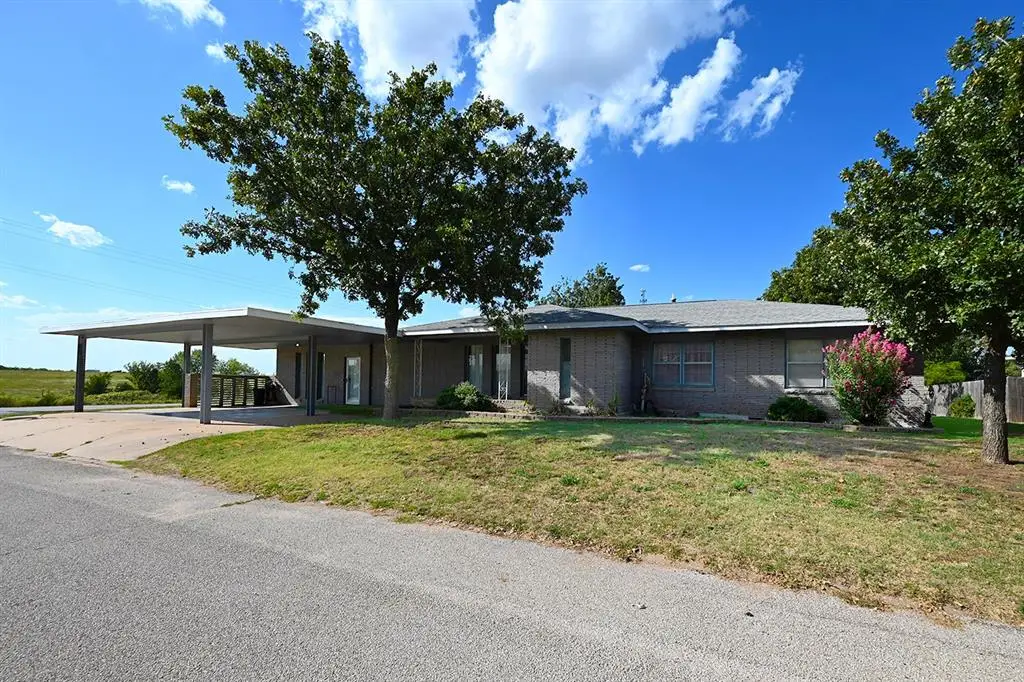 17 Hillcrest Street, Perry, OK 73077 - #1