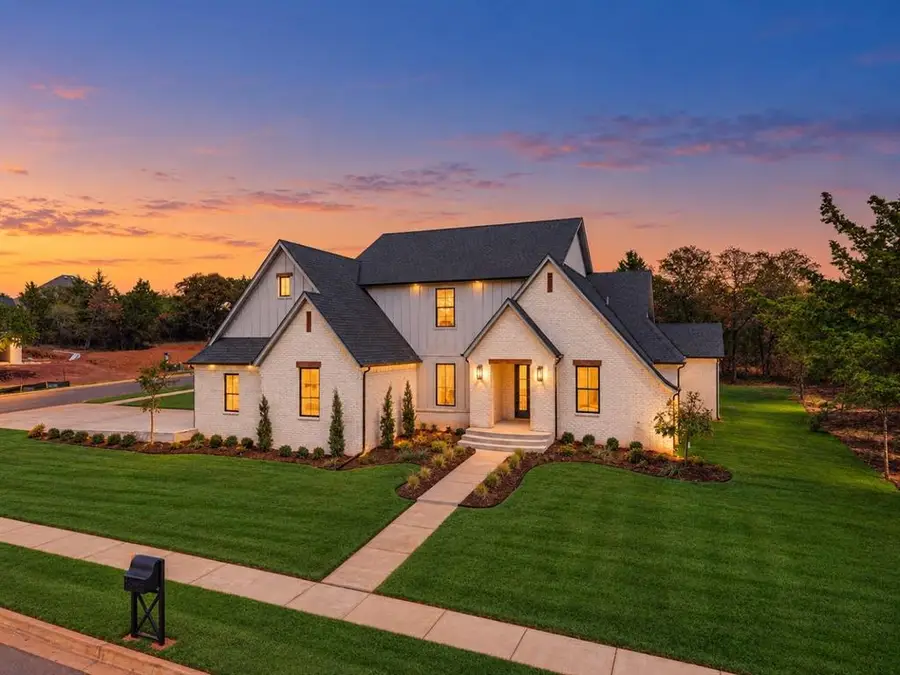 2236 Twister Trail, Edmond, OK 73034 - #2