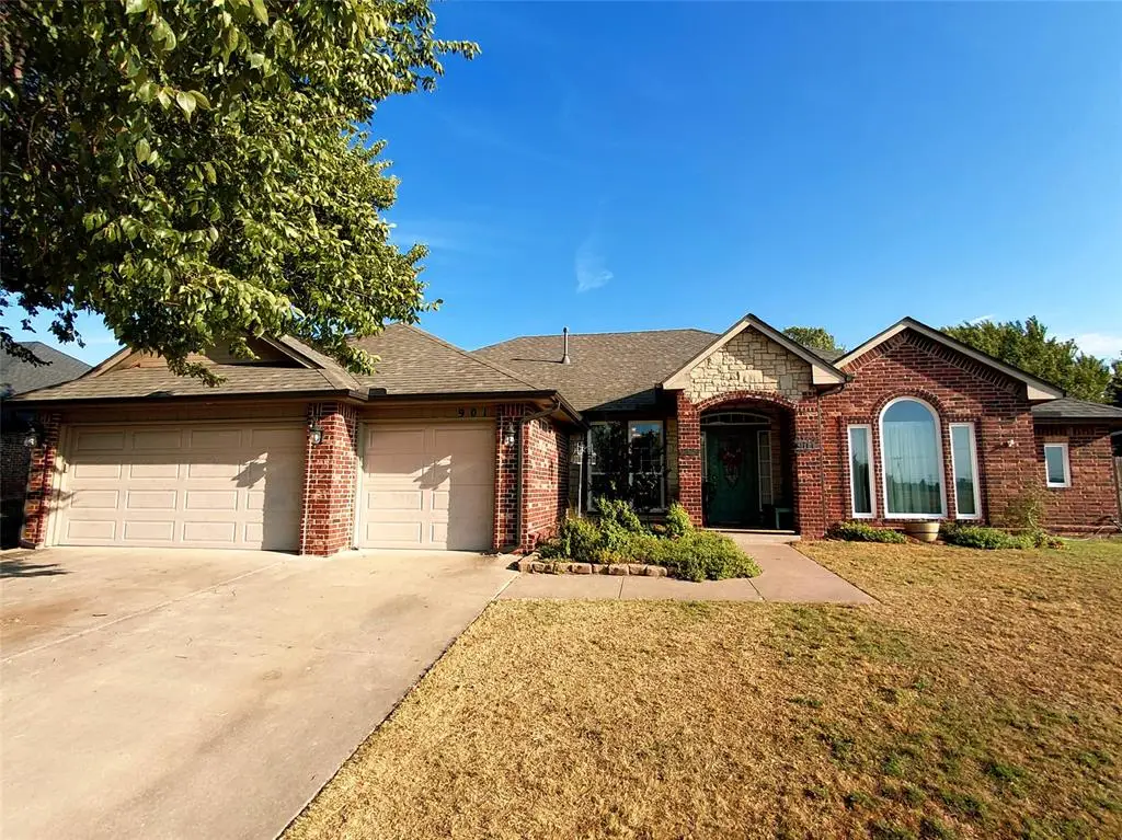 901 Driver Lane, Edmond, OK 73025 - #1