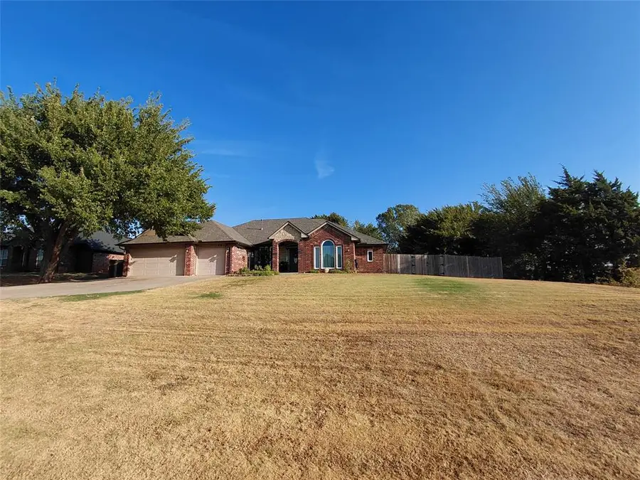 901 Driver Lane, Edmond, OK 73025 - #2