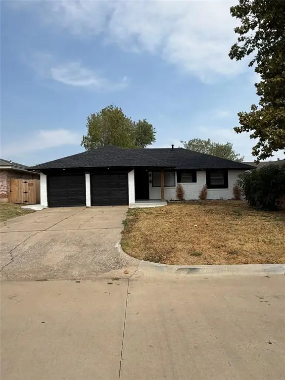 665 NW 15th Street, Moore, OK 73160