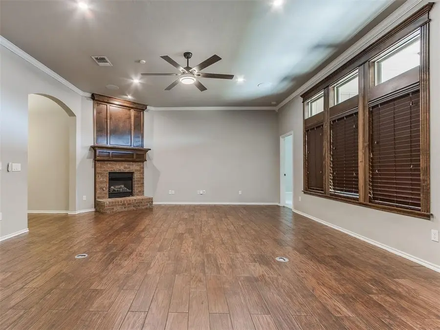 13108 SW 5th Street, Yukon, OK 73099 - #2
