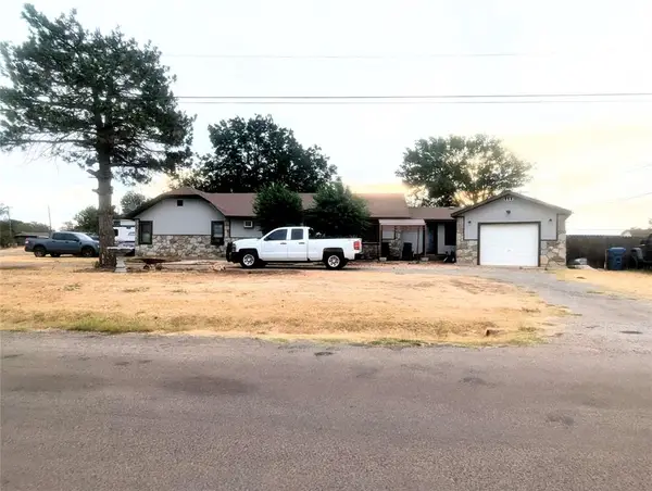 606 E Normal Street, Cordell, OK 73632