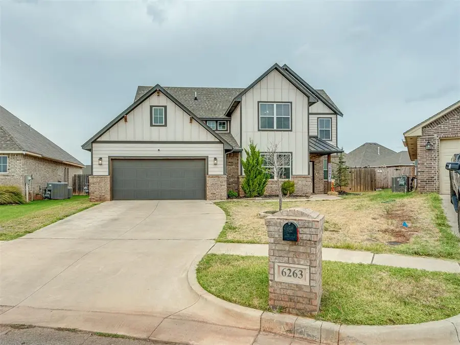 6263 Macarthur Park Circle, Edmond, OK 73012 - #2