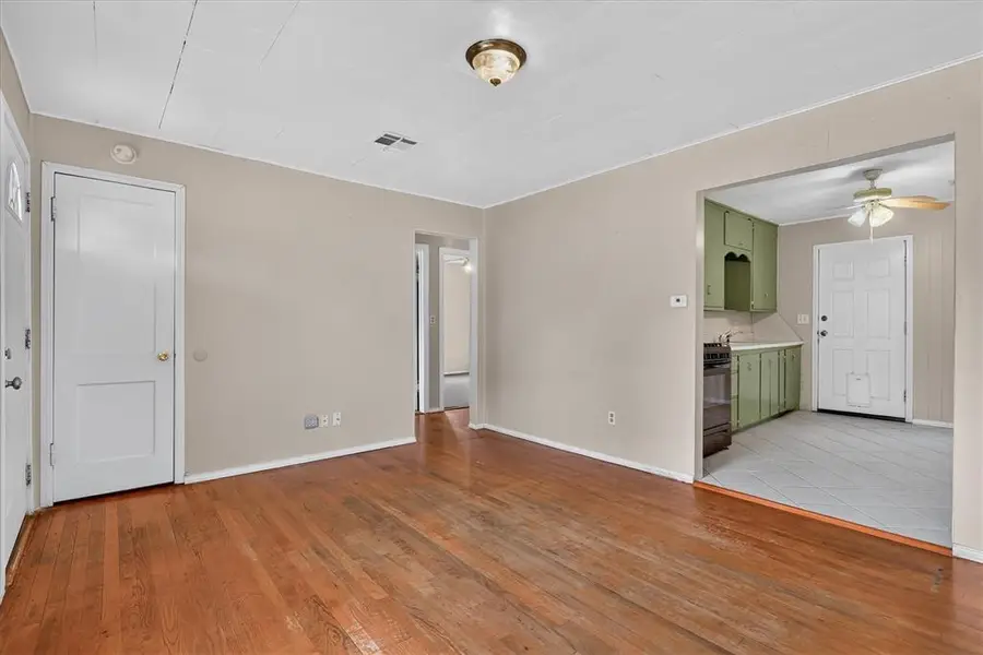 3613 S Dumas Avenue, Oklahoma City, OK 73119 - #2