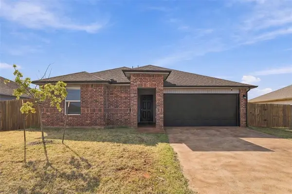 2425 Sunshine Lane, Yukon, OK 73099