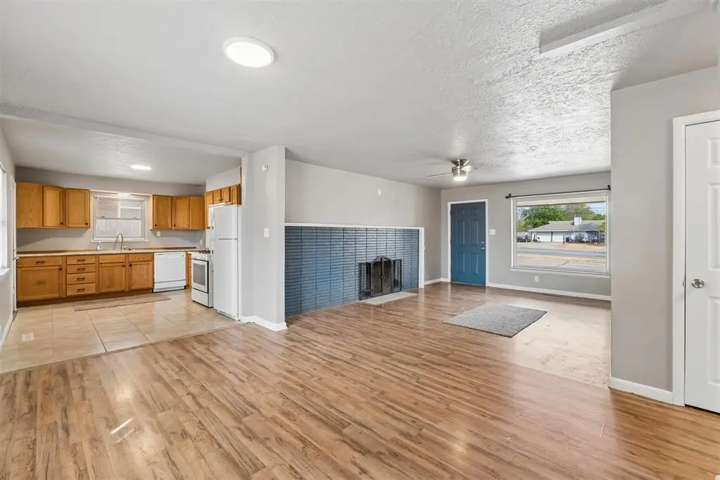 120 E Morningside Drive, Midwest City, OK 73110 - #1