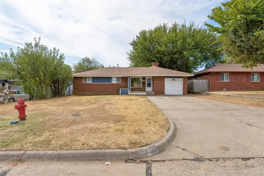120 E Morningside Drive, Midwest City, OK 73110 - #3