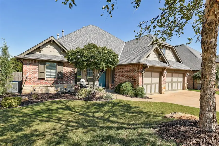 533 Newport Bridge Drive, Edmond, OK 73034 - #3