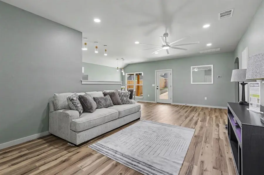 9820 NW 144th Street, Yukon, OK 73099 - #2
