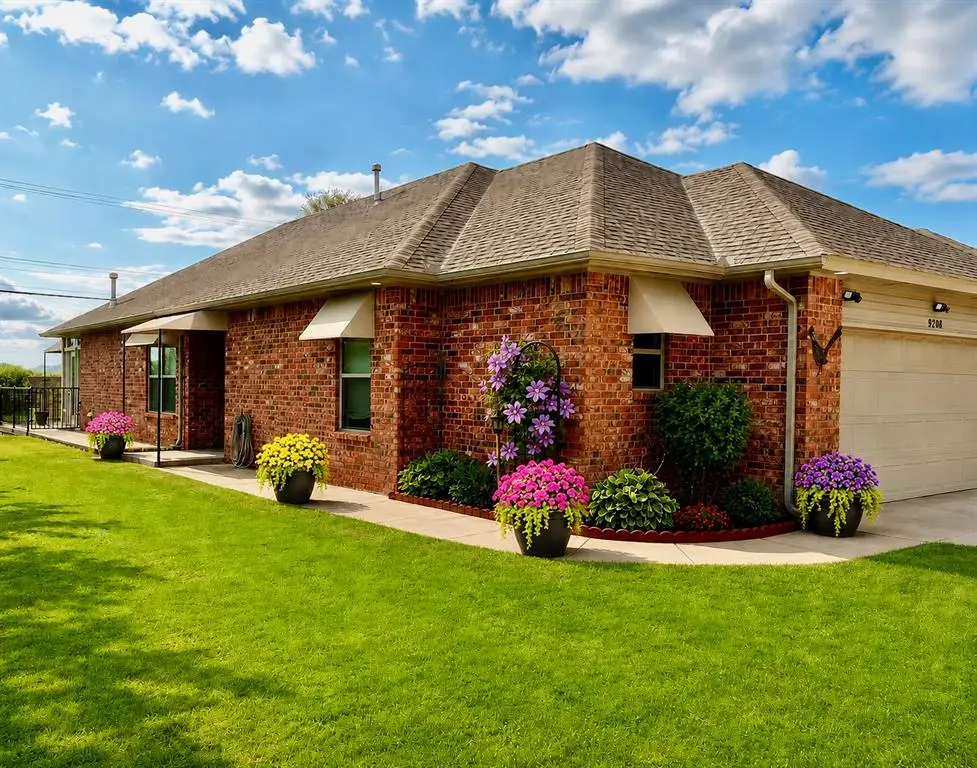 9208 Roadrunner Avenue, Oklahoma City, OK 73139 - #1
