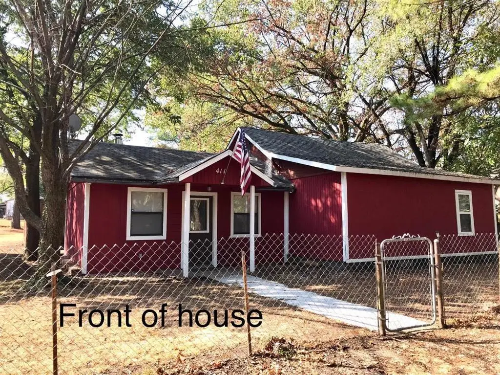 411 E Hickory Street, Holdenville, OK 74848 - #1