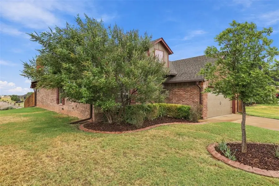 1913 Wye Street, Yukon, OK 73099 - #2