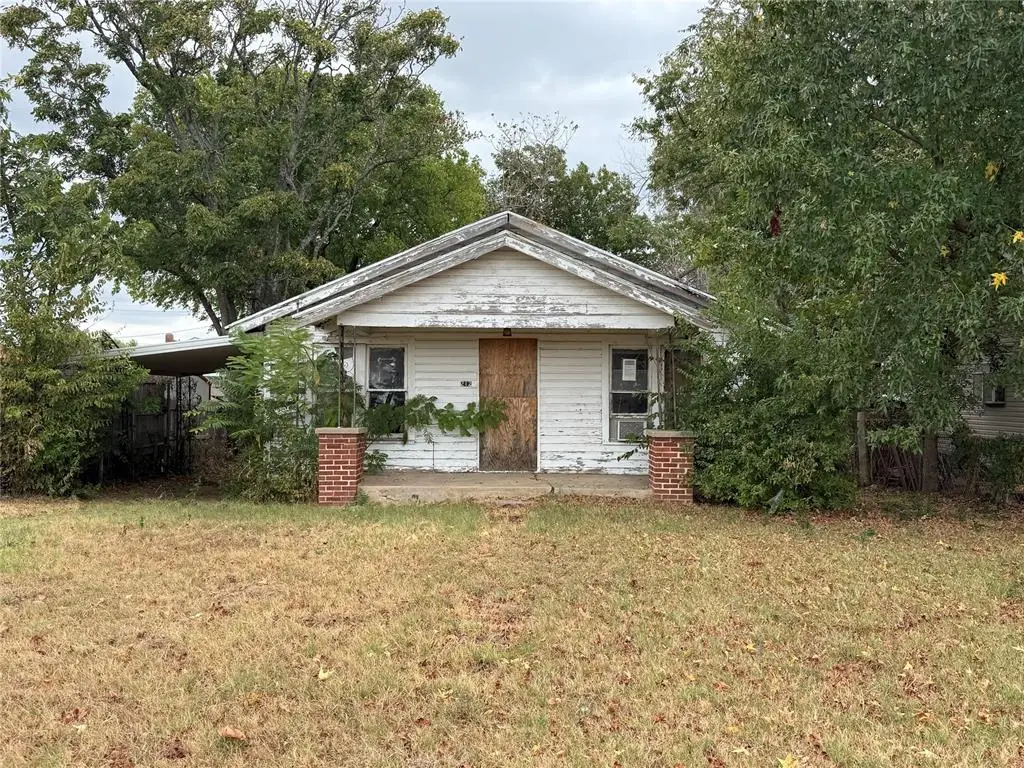 212 S 4th Street, McLoud, OK 74851 - #1