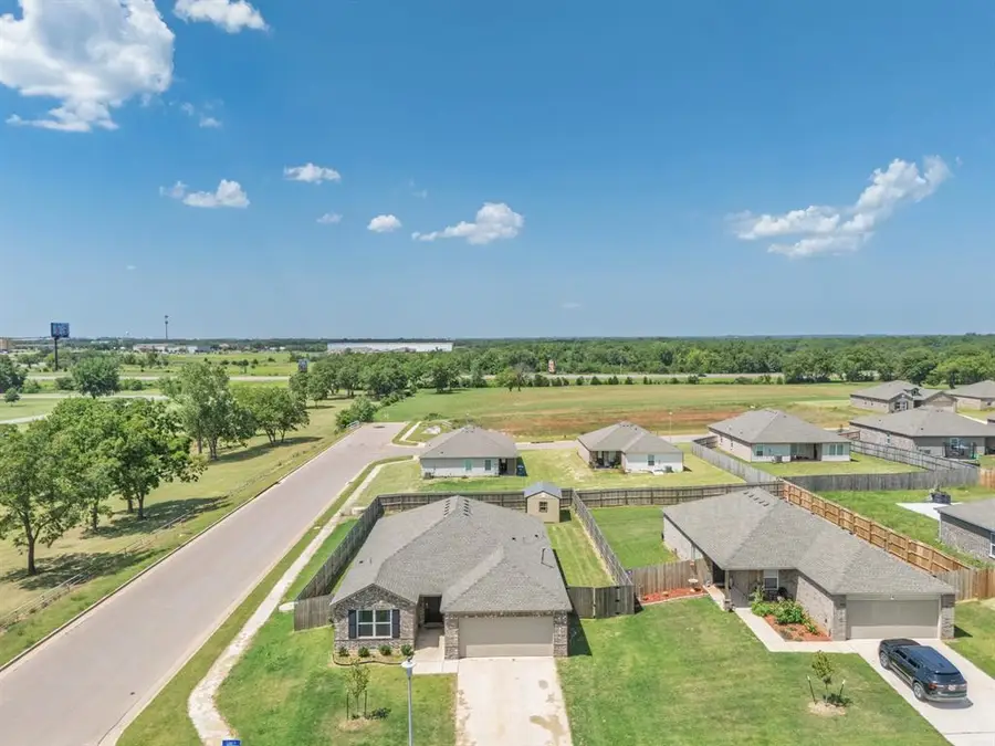 1400 Lexi Drive, Shawnee, OK 74804 - #2