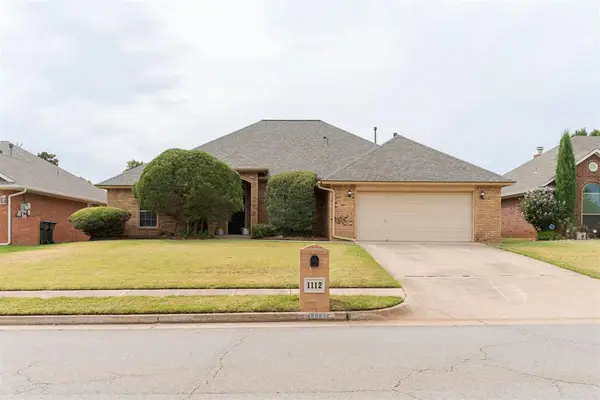 1112 Copperfield Drive, Edmond, OK 73003