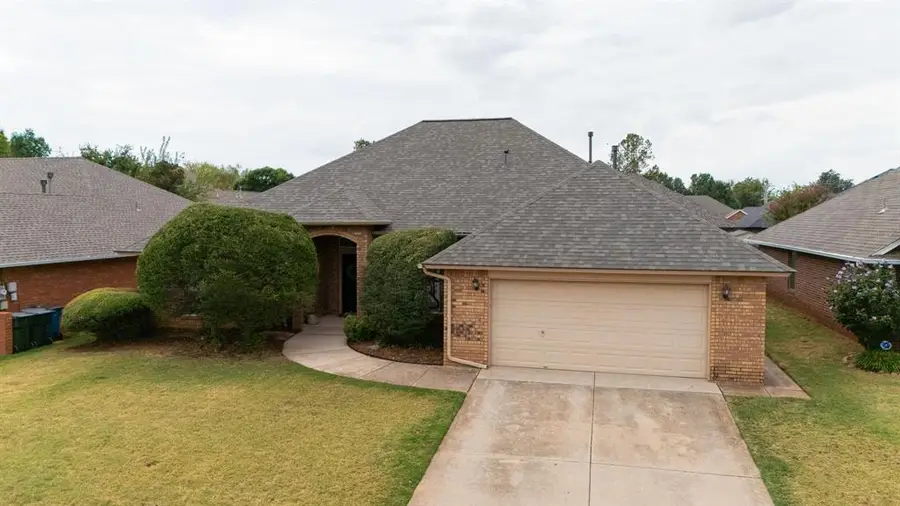 1112 Copperfield Drive, Edmond, OK 73003 - #2