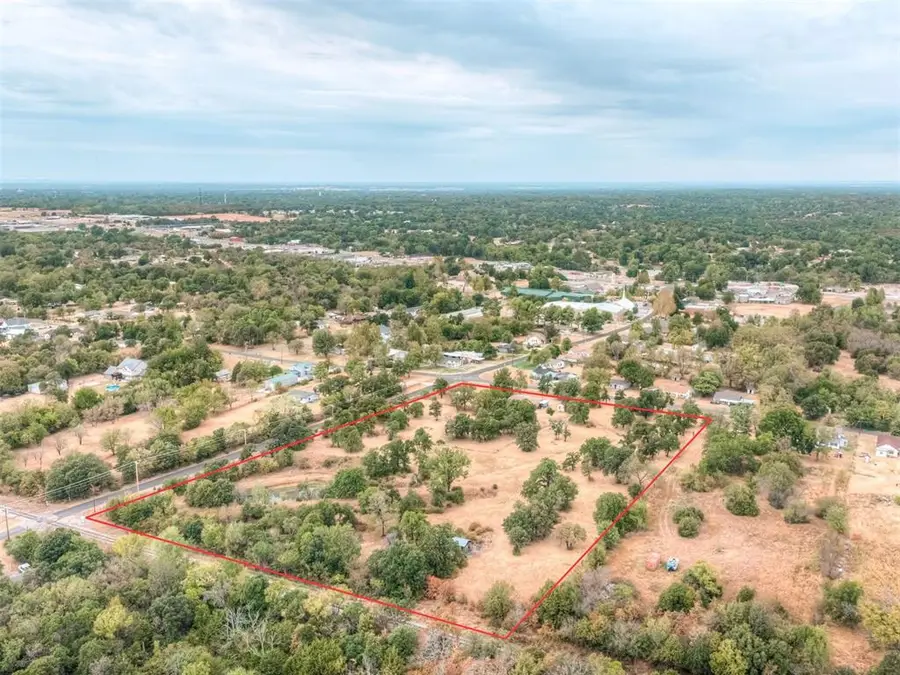 11708 E Draper Avenue, Nicoma Park, OK 73020 - #2