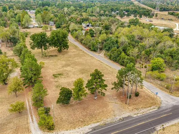 15610 SE 29th Street, Choctaw, OK 73020