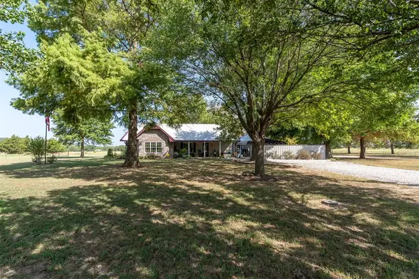 377038 E 1060 Road, Okemah, OK 74859