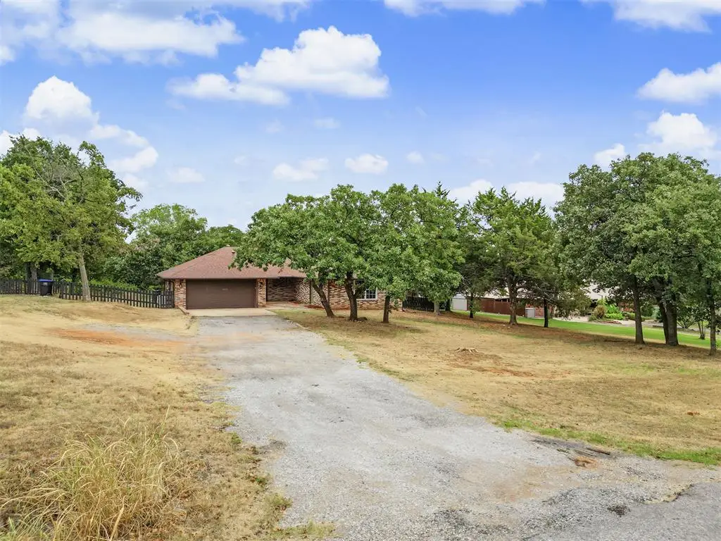 8416 Huckleberry Road, Edmond, OK 73034 - #1