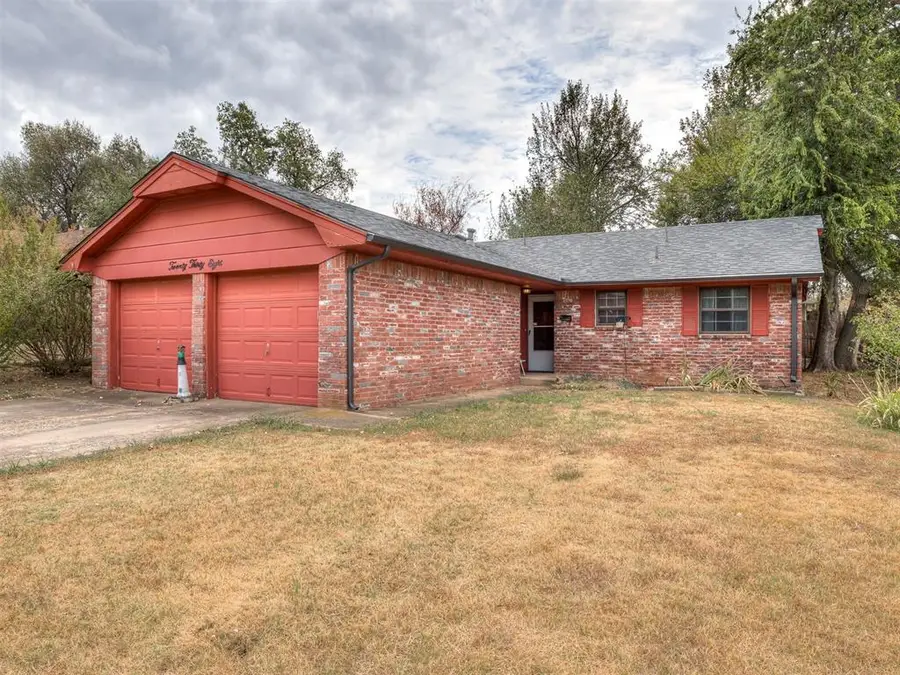 2038 Allenhurst Street, Norman, OK 73071 - #2