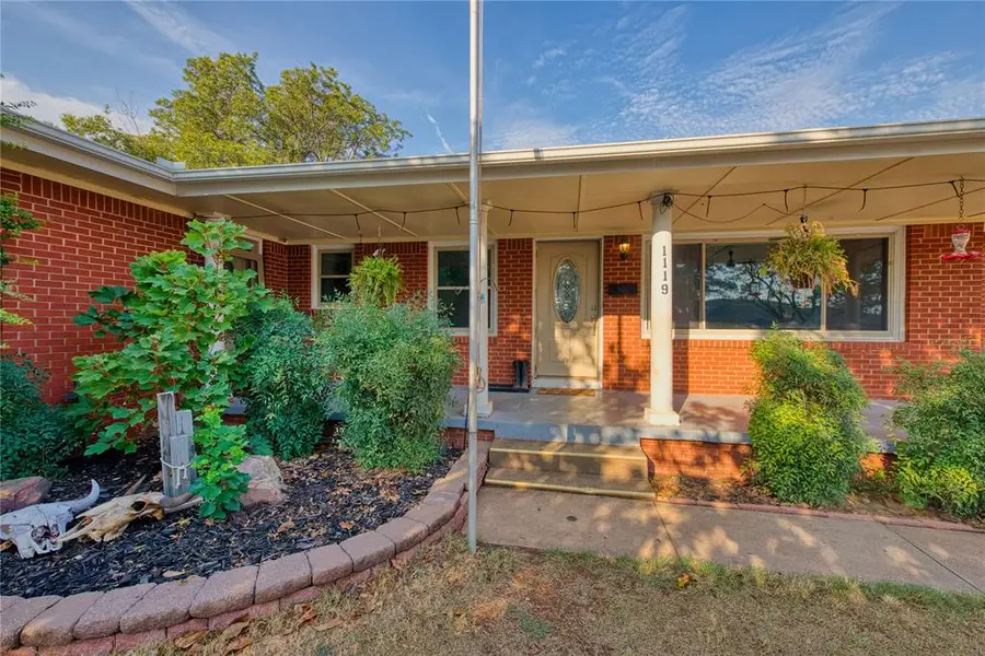1119 Crestview Drive, Elk City, OK 73644 - #2