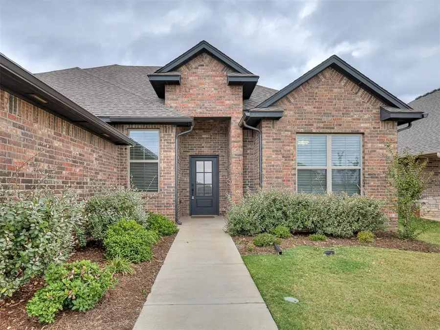 2913 Summit Hollow Circle, Norman, OK 73071 - #3