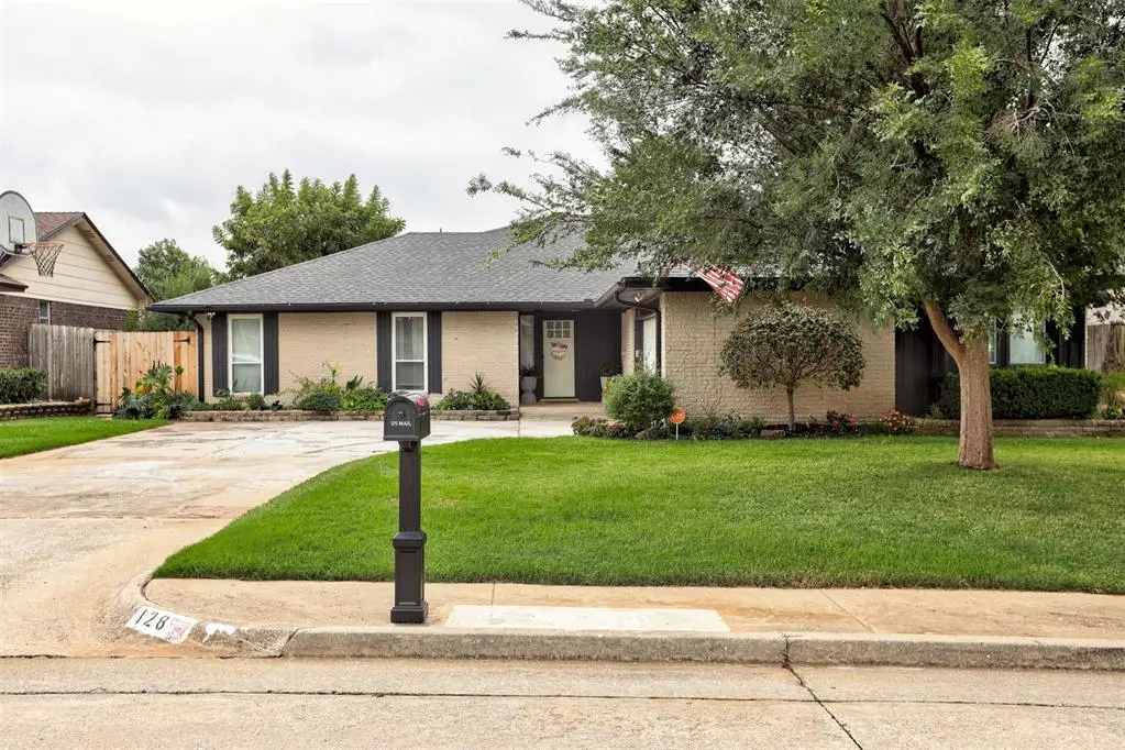 128 W Parkland Drive, Yukon, OK 73099 - #1