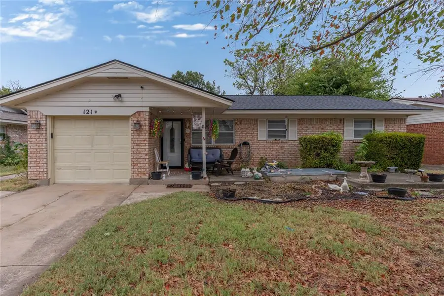 121 W Ridge Road, Norman, OK 73069 - #2