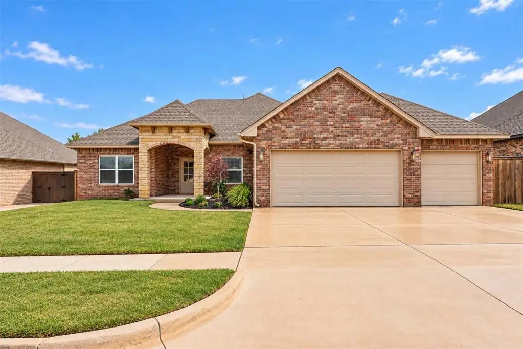 11709 NW 103rd Street, Yukon, OK 73099 - #1