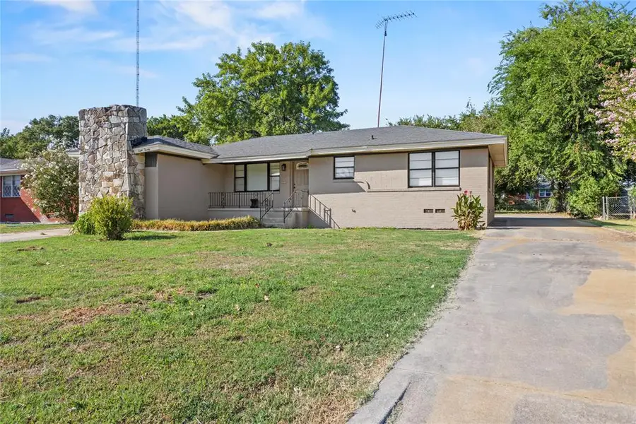 820 W 22nd Street, Ada, OK 74820 - #2