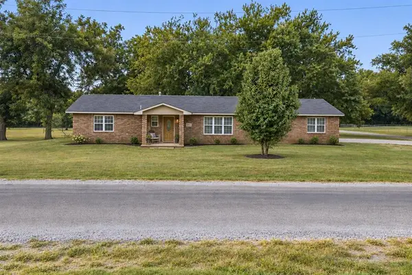 802 S Clayton Avenue, Wynnewood, OK 73098