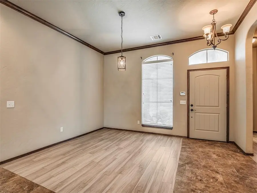 2704 SW 96th Circle, Oklahoma City, OK 73159 - #3