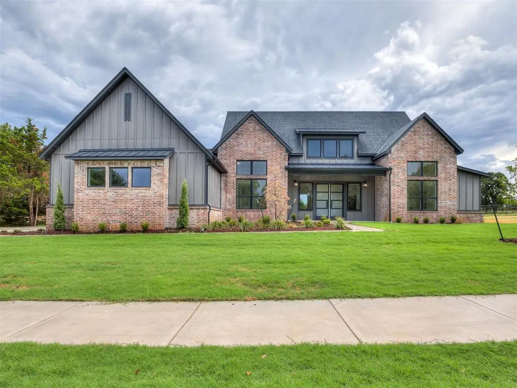 14117 N Ridge Drive, Choctaw, OK 73020 - #1