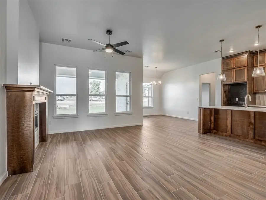 5101 Misty Wood Lane, Mustang, OK 73064 - #2