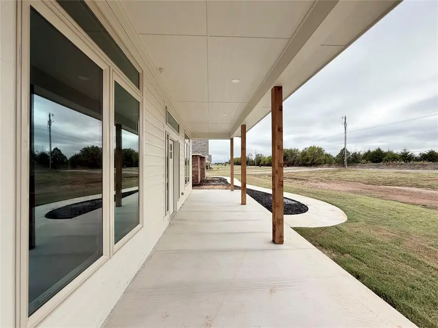 9676 Bryan Road, Shawnee, OK 74804 - #2