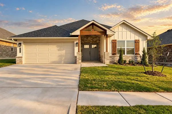 11917 NW 120th Street, Yukon, OK 73099