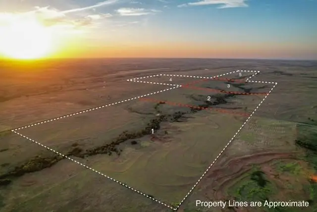 160 Acres - E 1140 & N 1860 Roads, Sayre, OK 73662 - #1