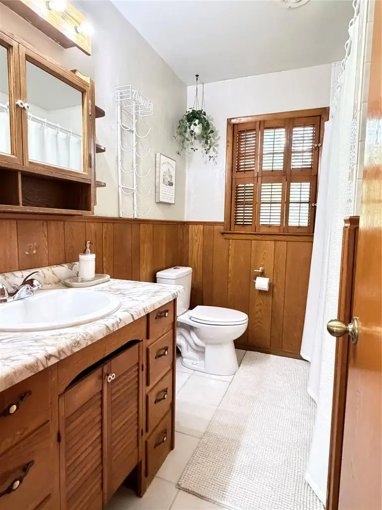 422 Northcutt Drive, Lindsay, OK 73052 - #2
