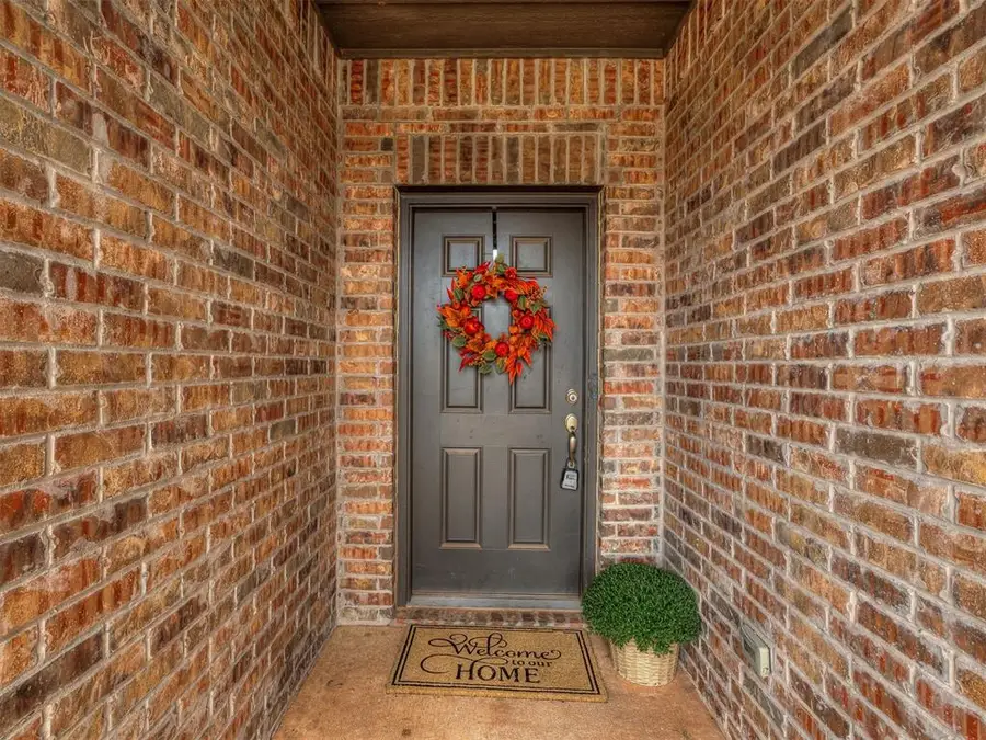 901 NW 3rd Street, Newcastle, OK 73065 - #3