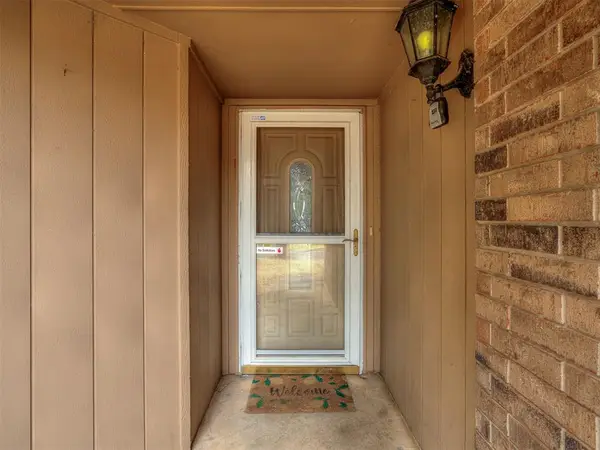 7804 NW 82nd Street, Oklahoma City, OK 73132
